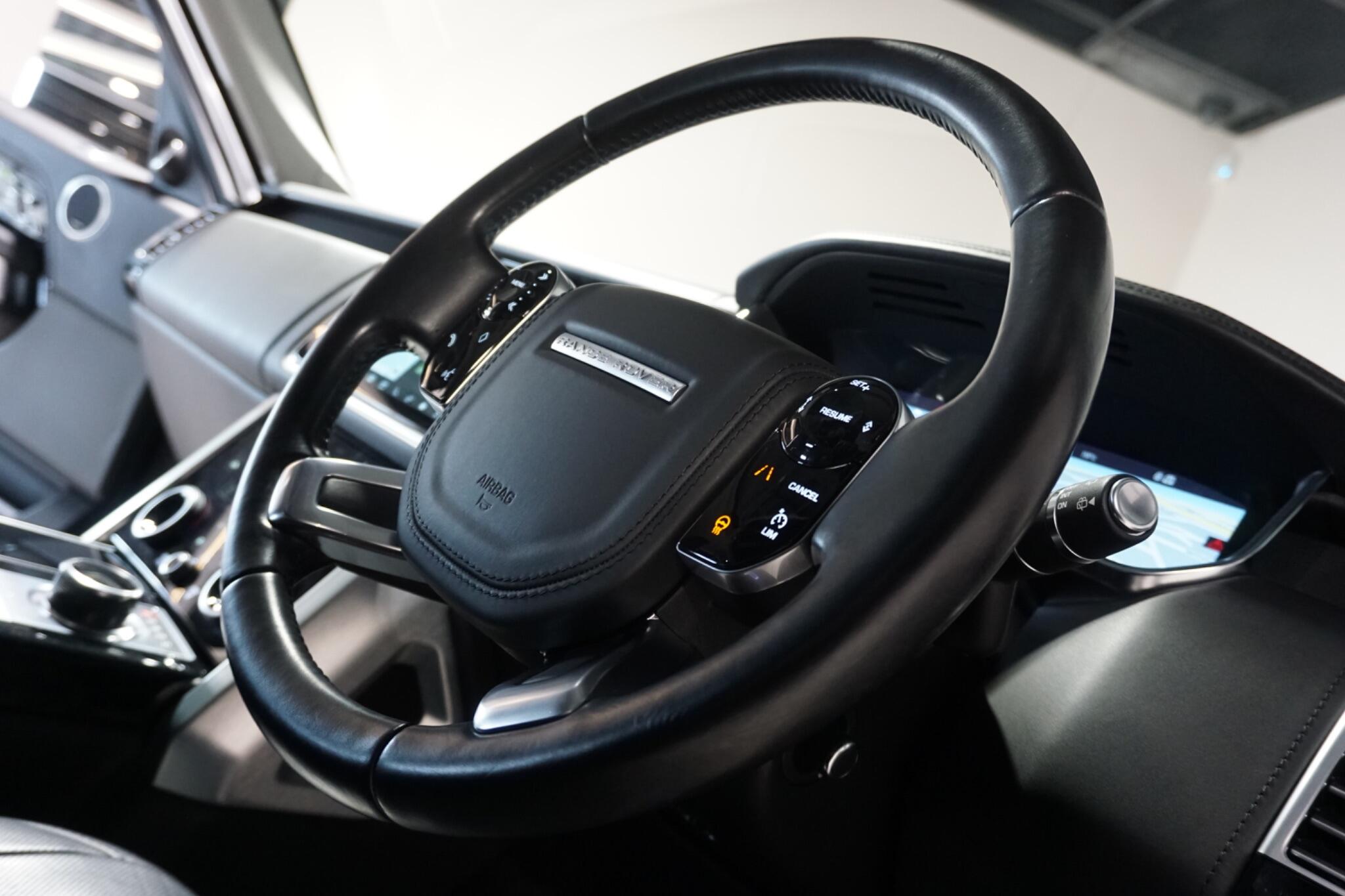 Land Rover Range Rover 2.0 P400e 13.1kWh Autobiography SUV 5dr Petrol Plug-in Hybrid Auto 4WD Euro 6 (s/s) (404 ps)